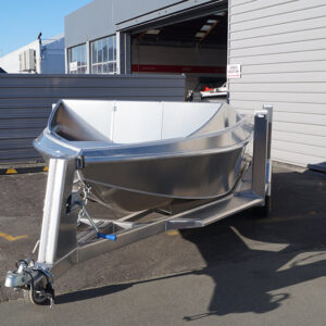 Scott Jet Boat 3.9 Scud Hull and Trailer